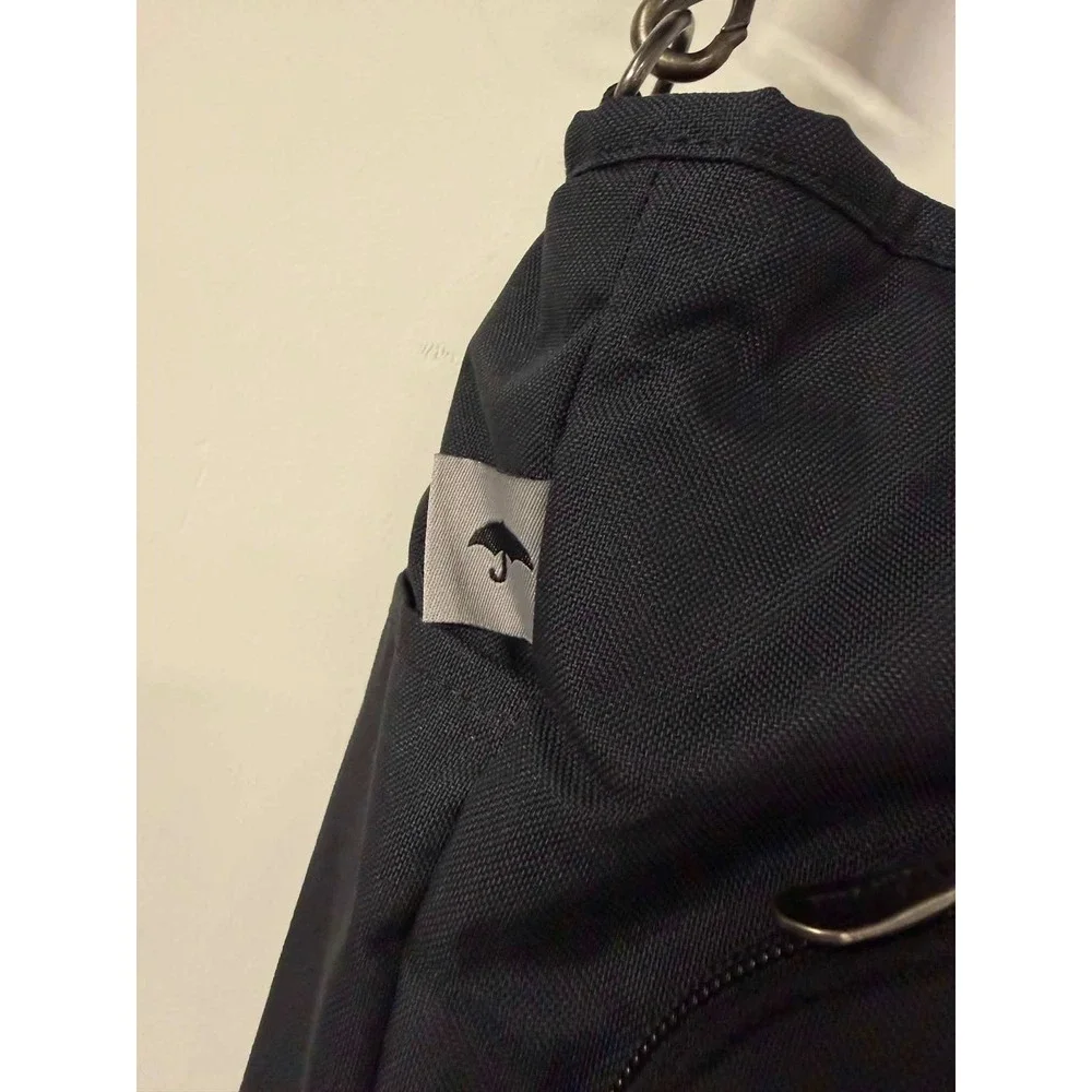 Cabela's Unisex Large Black Canvas Messenger Bag Padded Laptop Shoulder Strap